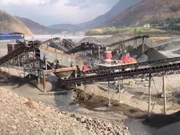 四川圓錐破碎機